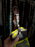 Load image into Gallery viewer, Locking Carabiner Glove Clip - Door Chock