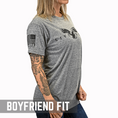 Load image into Gallery viewer, Women's Live Free Boyfriend Fit Patriotic T-Shirt - Heather Gray