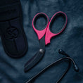 Load image into Gallery viewer, XShear 7.5” Heavy Duty Trauma Shears - The Original XShear