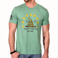 Load image into Gallery viewer, Men's Don't Tread On Me Patriotic T-Shirt (Heather Green)
