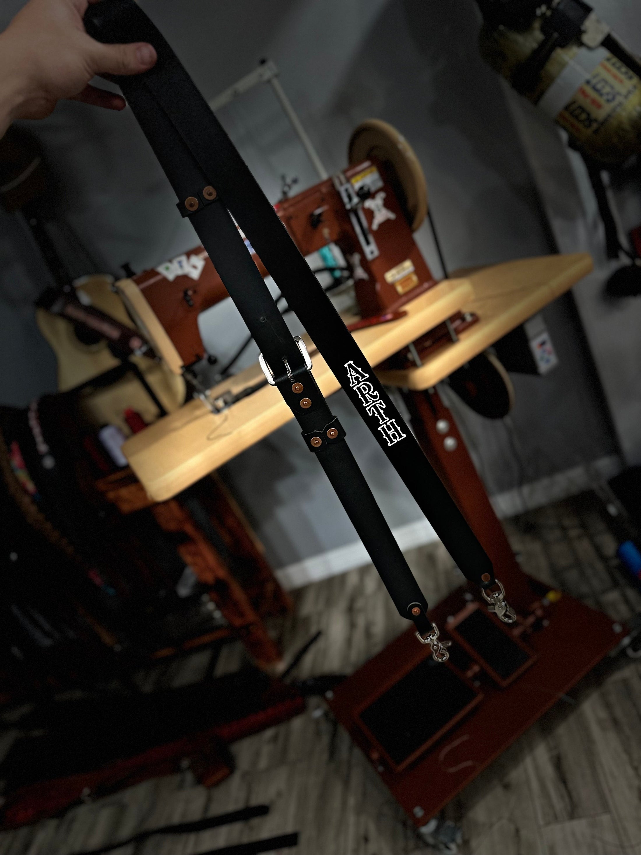 “SEMI PRO” CUSTOM LEATHER RADIO STRAP