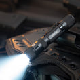 Load image into Gallery viewer, E9R GEN4 - 2,550 Lumen Tactical EDC Flashlight
