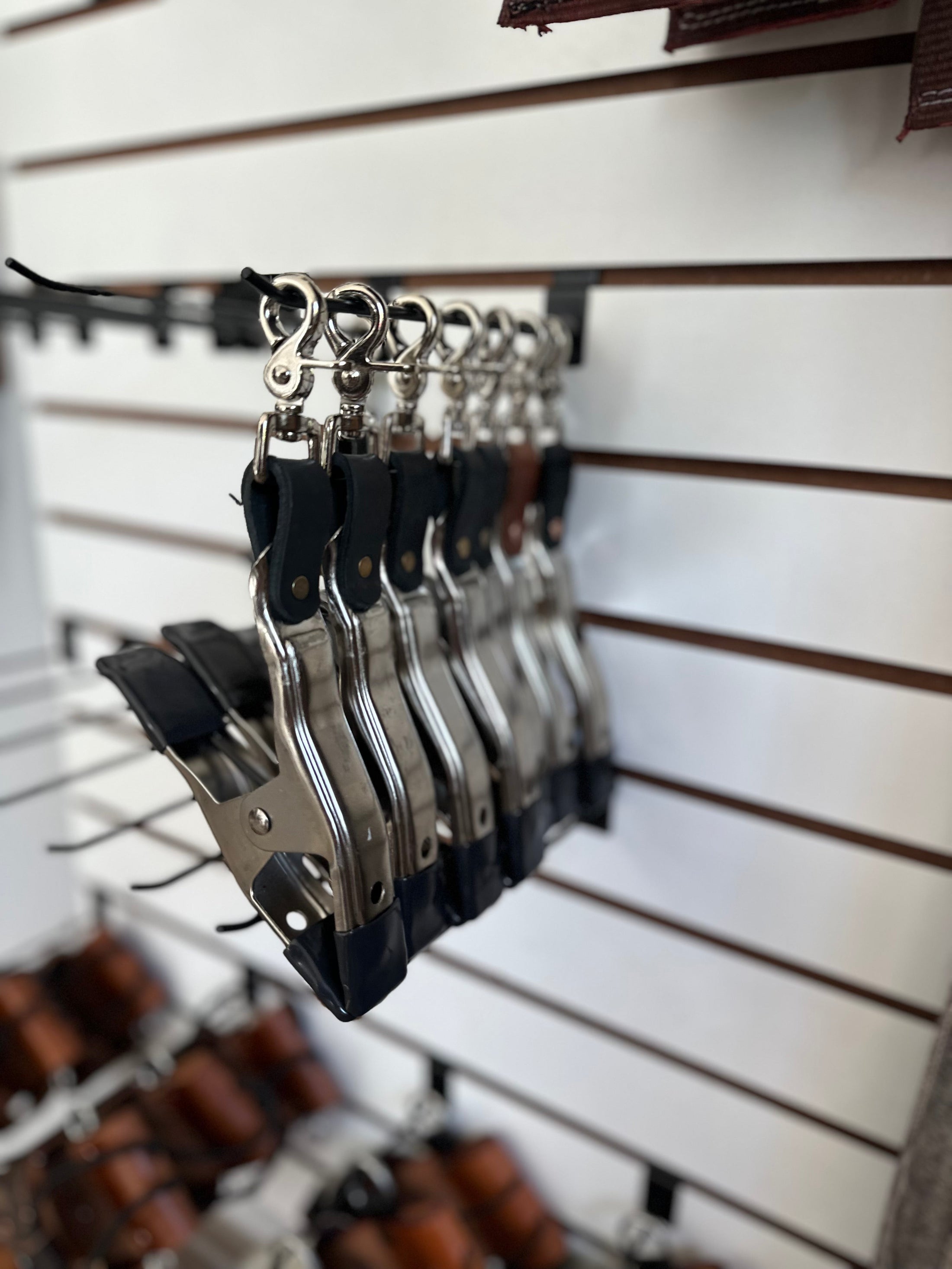 Glove Clip - Door Chock