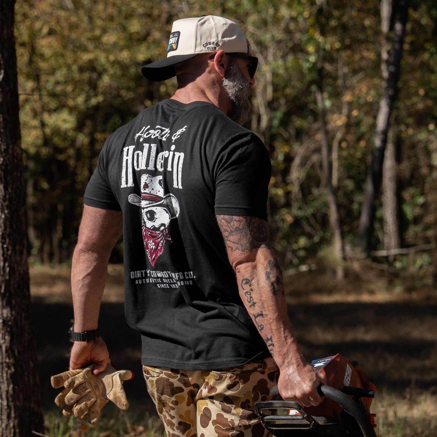 Hootin' And Hollern' Cowboy Skull Men's T-Shirt