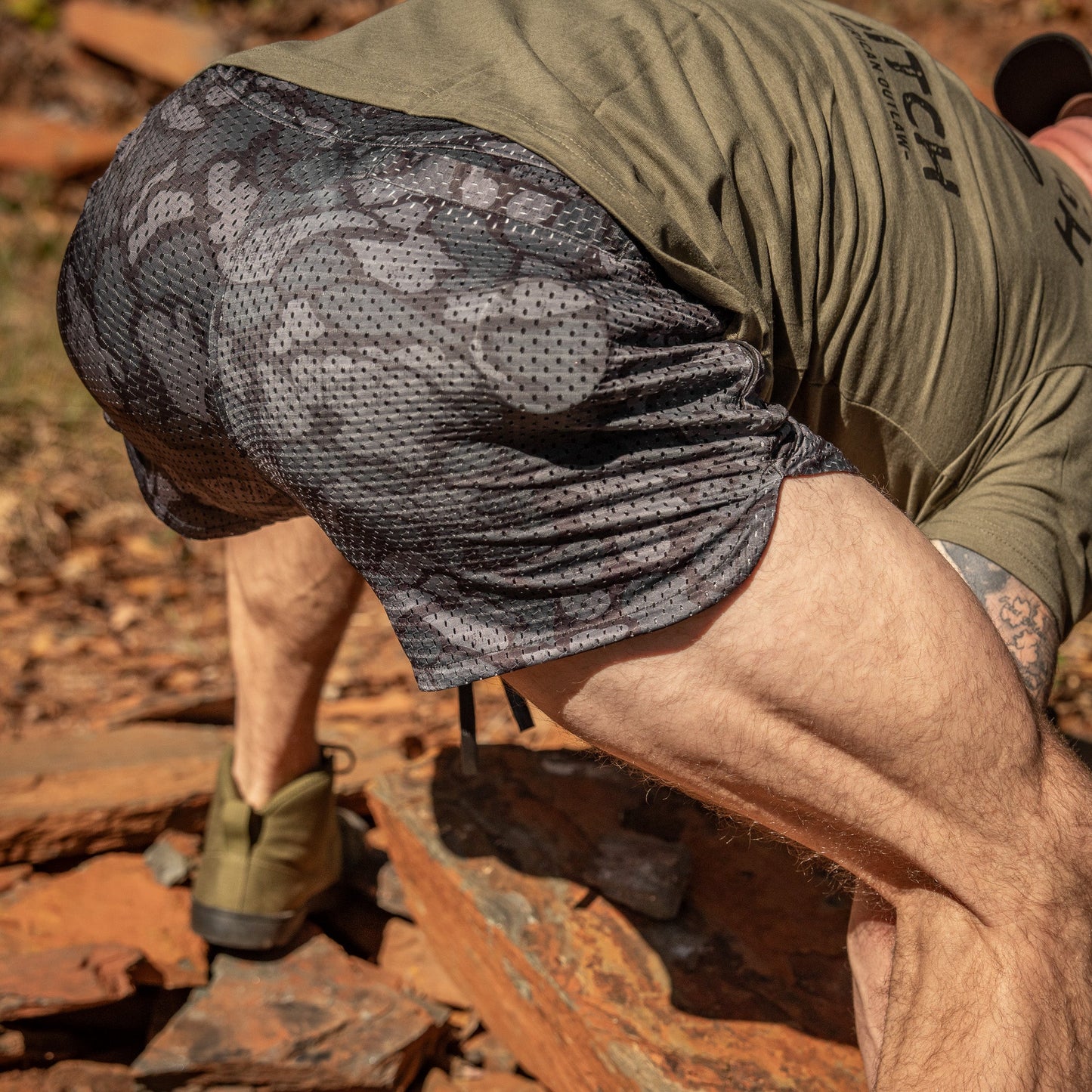 Men’s Double-Layer Mesh Training Shorts — 5" Inseam