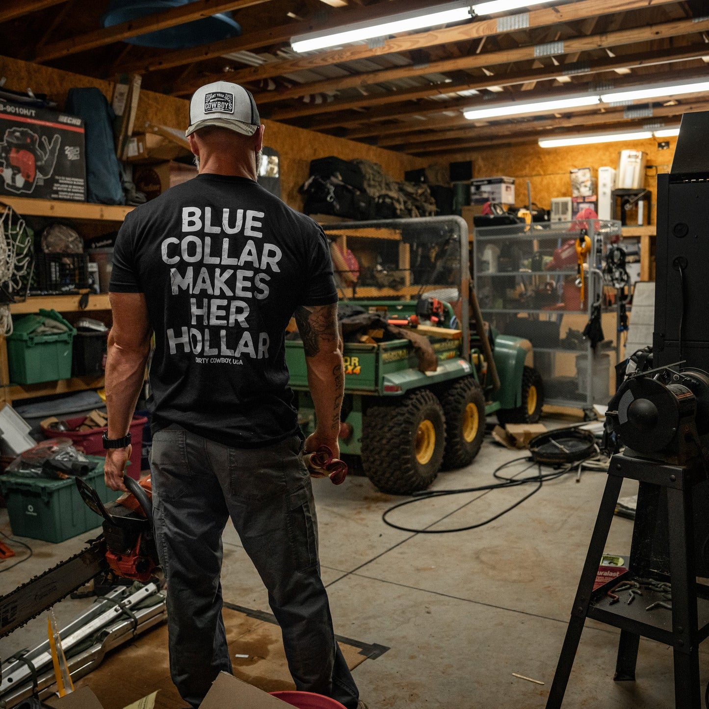 Blue Collar Makes Her Hollar Men's T-Shirt