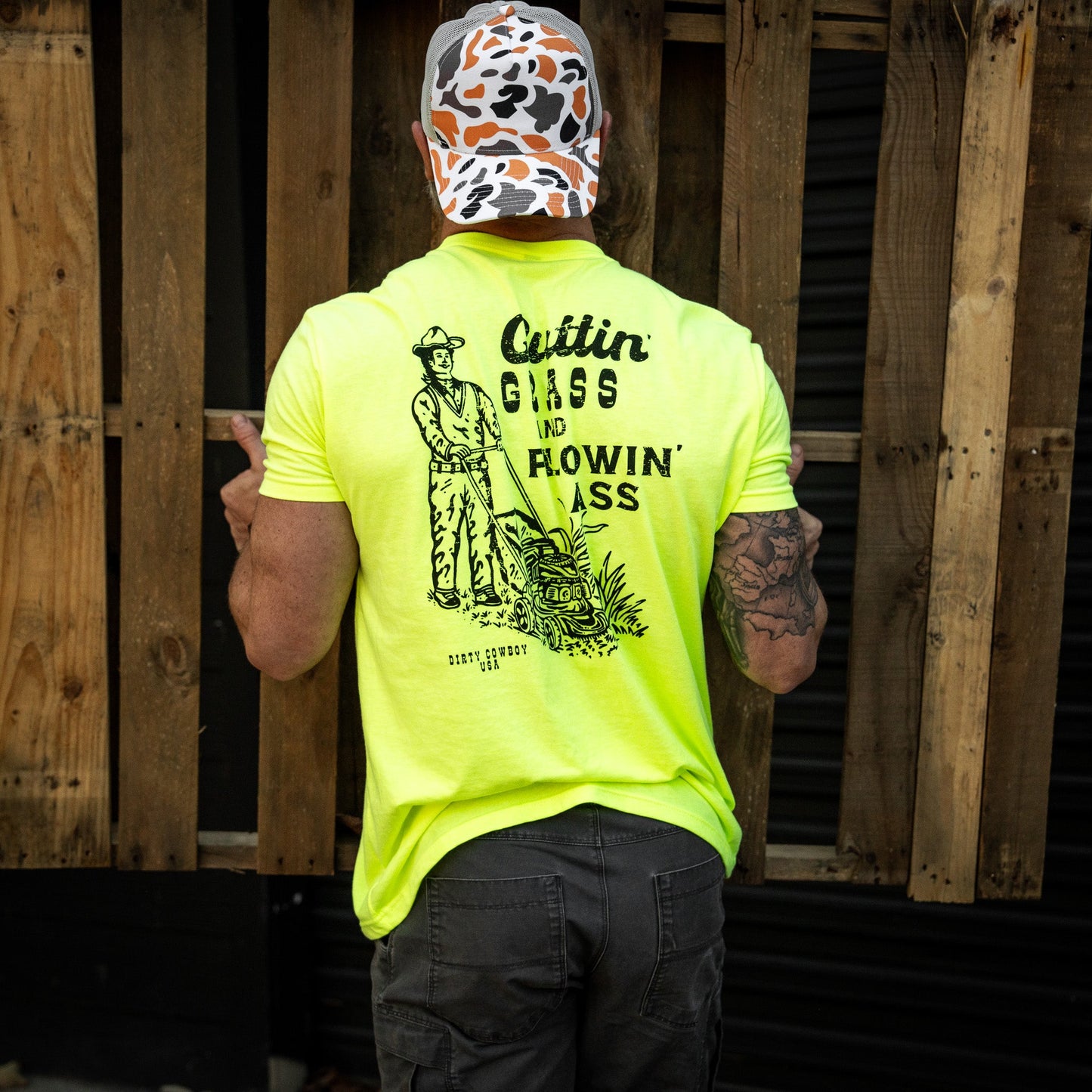 Cutting Grass & Plowin' Ass Men's T-Shirt