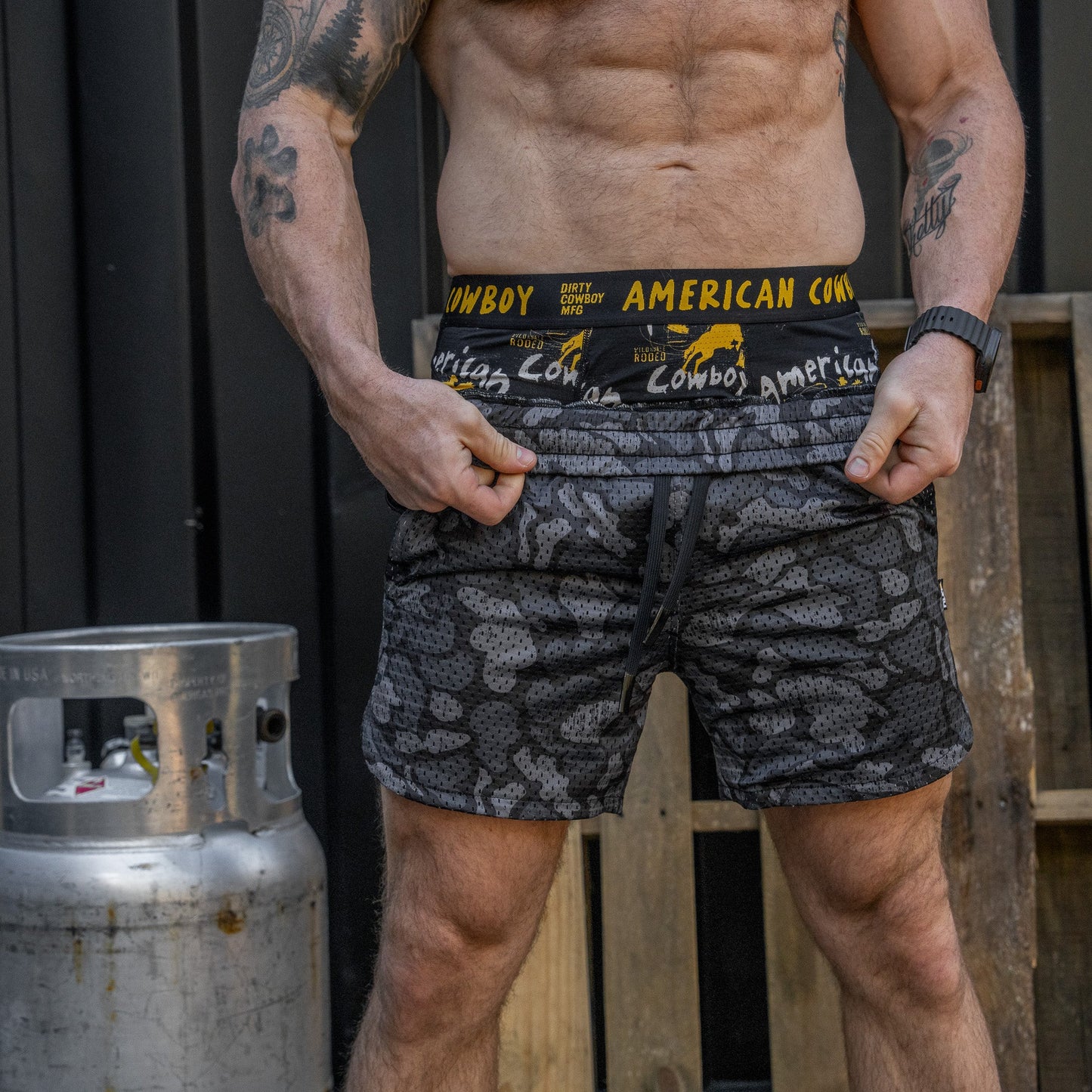 Men’s Double-Layer Mesh Training Shorts — 5" Inseam