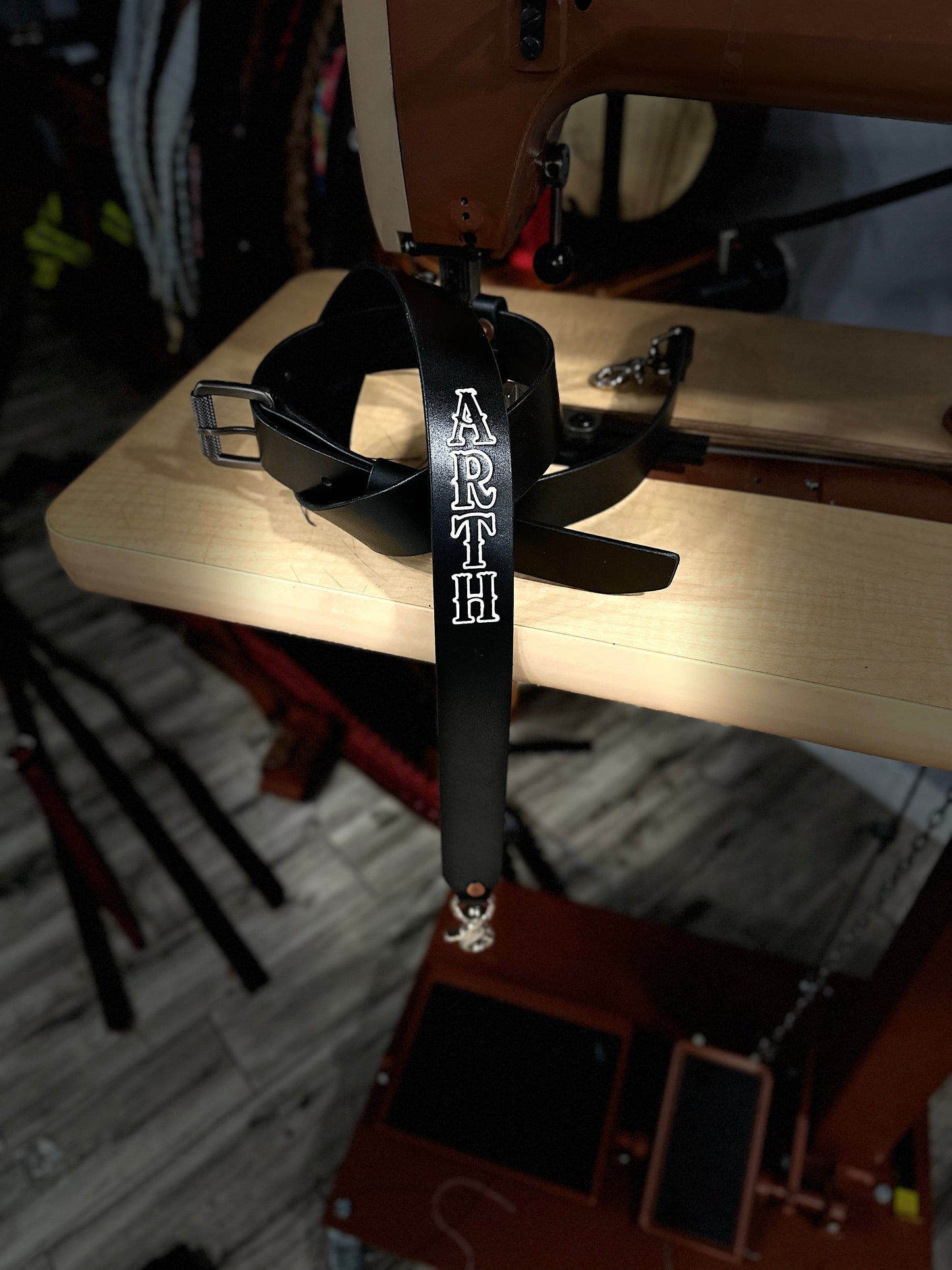 “SEMI PRO” CUSTOM LEATHER RADIO STRAP