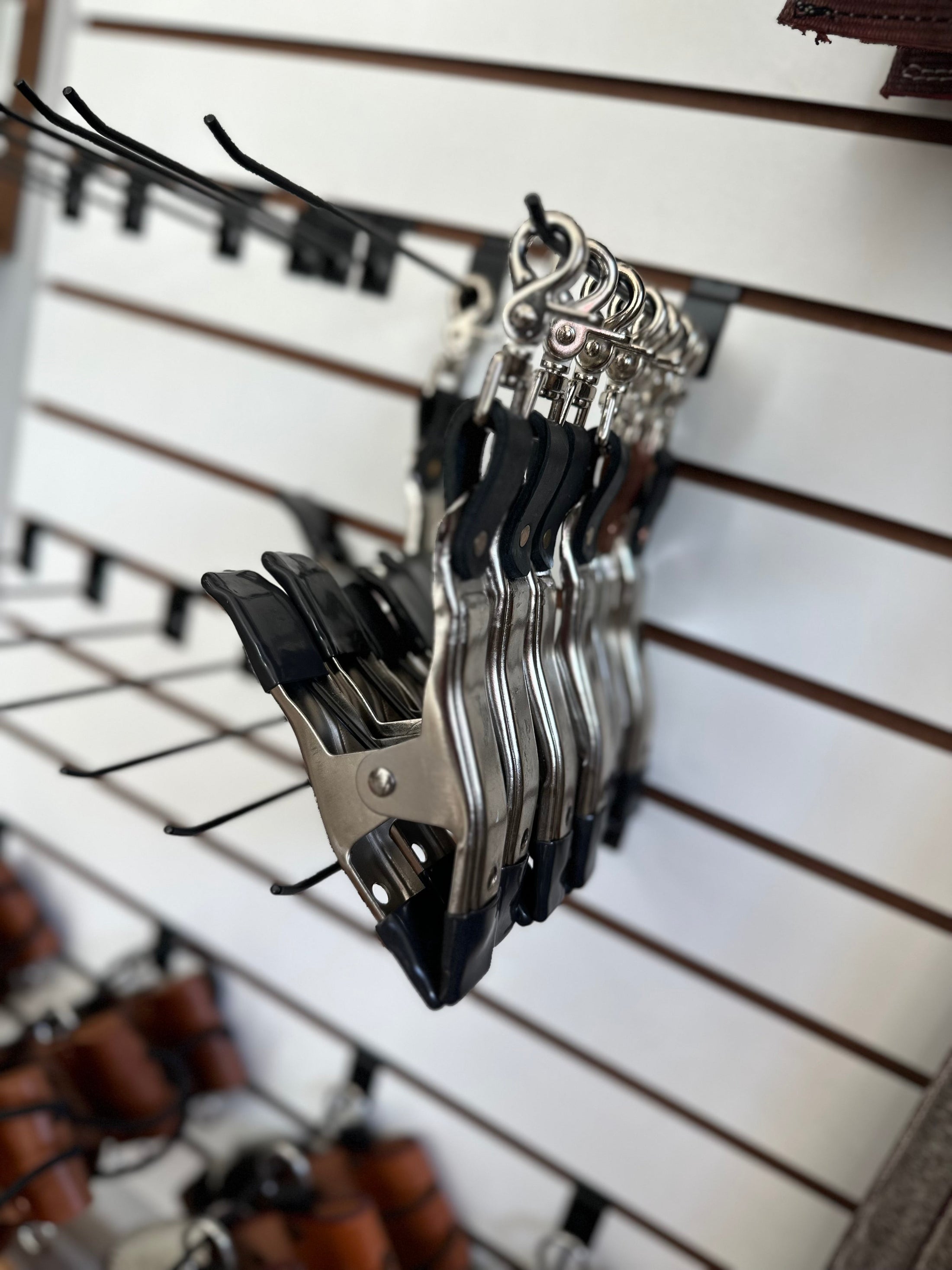 Glove Clip - Door Chock