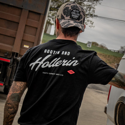 Hootin And Hollerin Men's T-Shirt