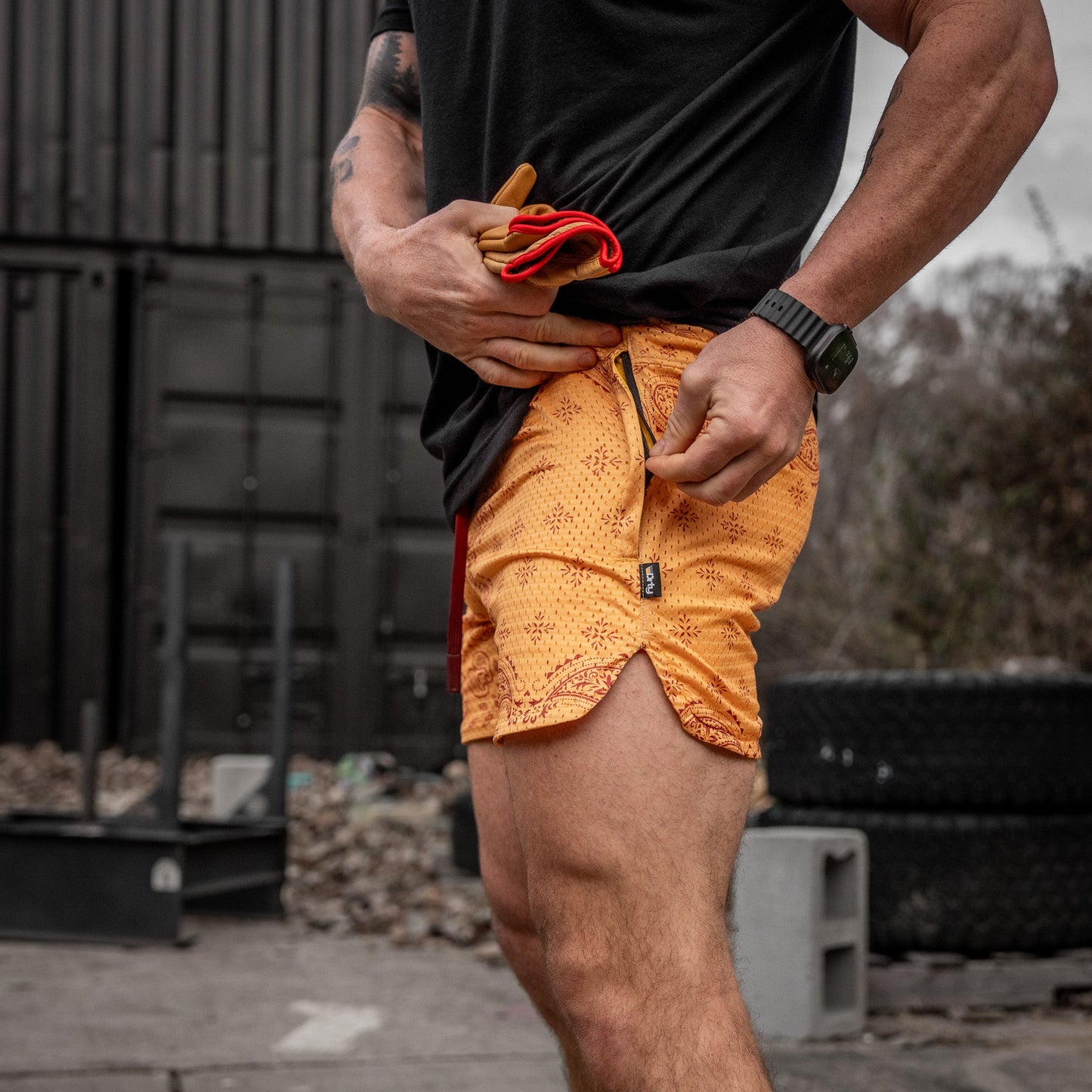 Men’s Double-Layer Mesh Training Shorts — 5" Inseam